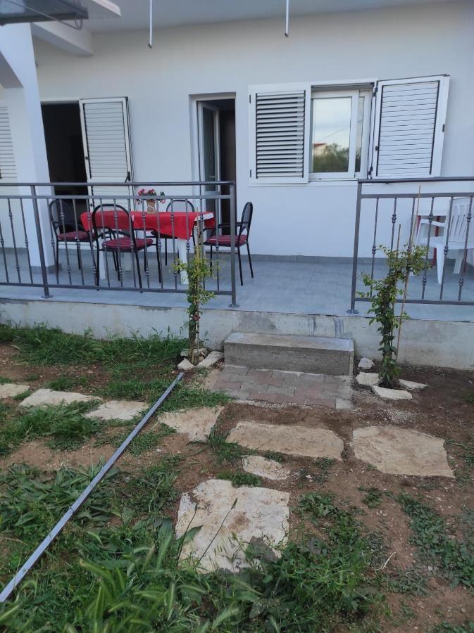 Apartment Špadina Vodice Bagian luar foto