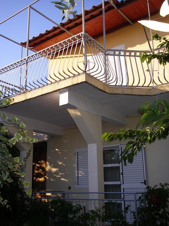 Apartment Špadina Vodice Bagian luar foto
