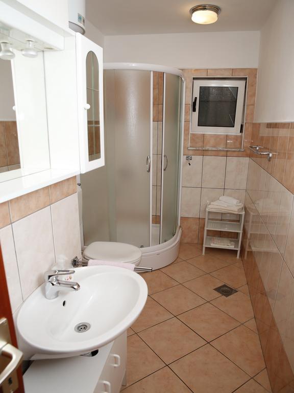 Apartment Špadina Vodice Ruang foto